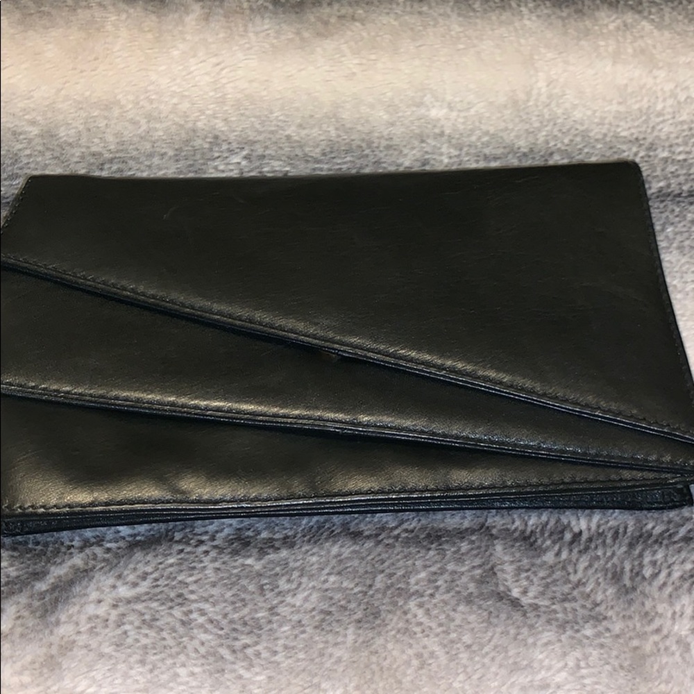Sophisticated black clutch purse